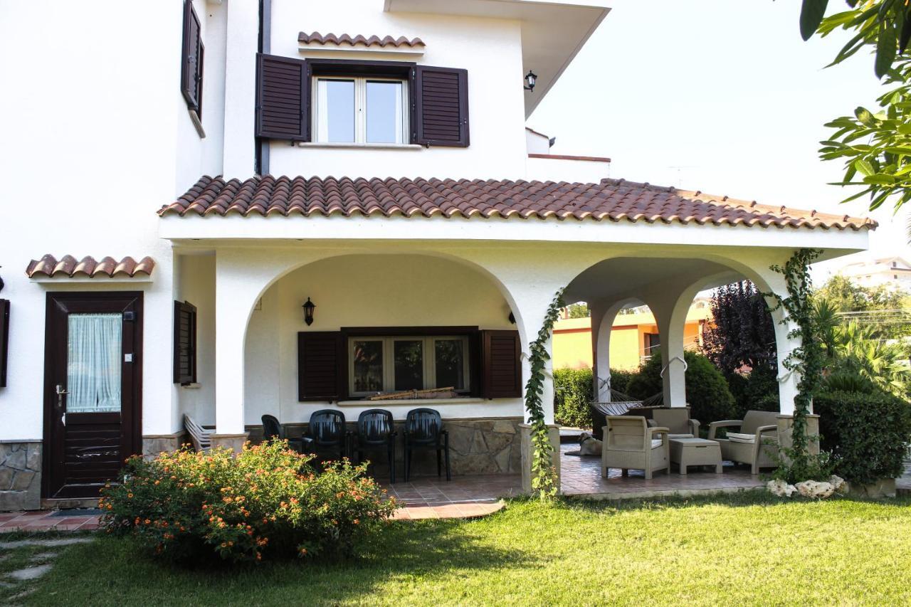 مونتيسكاليوزو Domus Dams B&B المظهر الخارجي الصورة